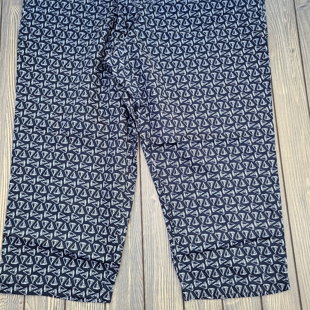 Liz Claiborne blue print capri pants - Picture 8 of 11